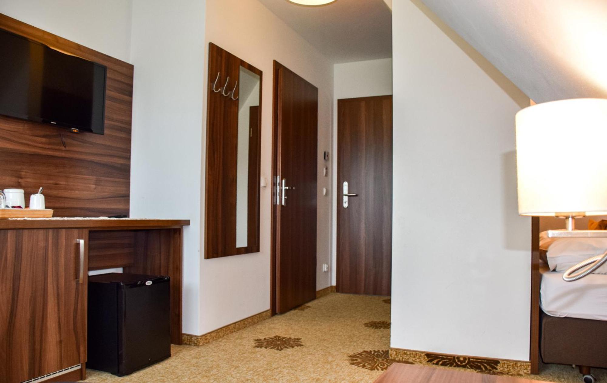 Resort Kaniowka Resort- Relaks W Gorach Z Basenem, Sauna I Jacuzzi