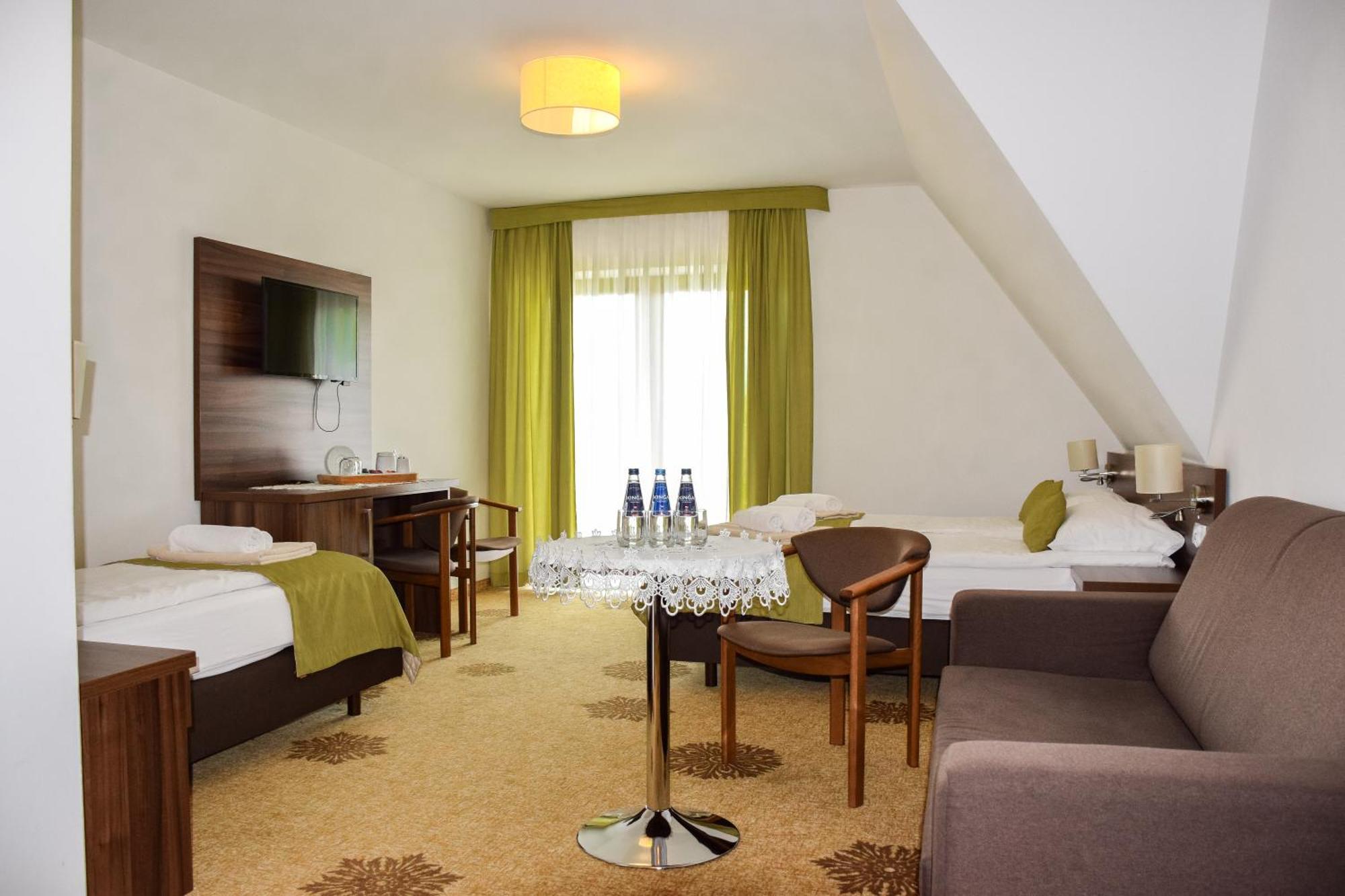 Kaniowka Resort- Relaks W Gorach Z Basenem, Sauna I Jacuzzi * Бялка-Татшанська