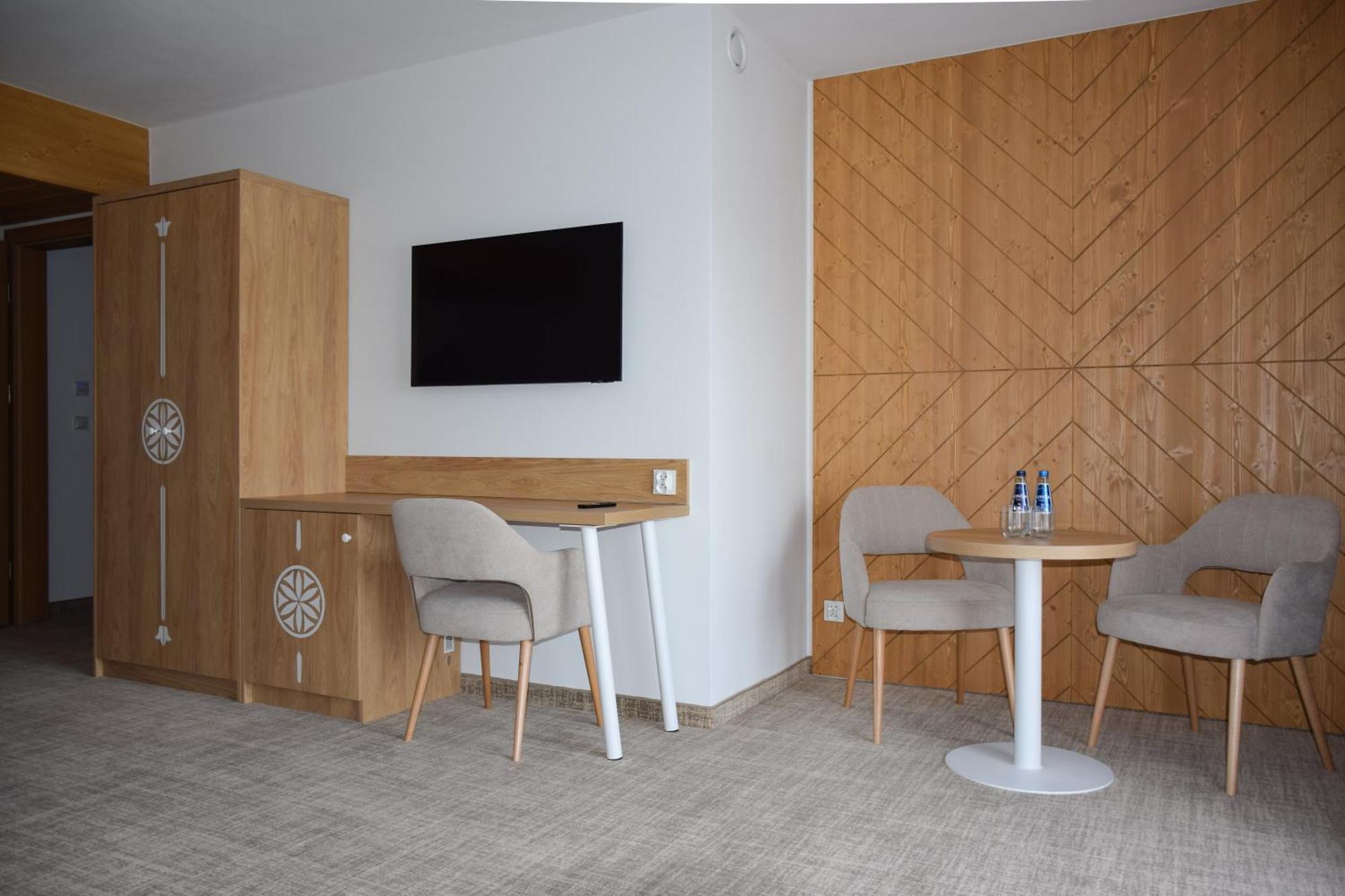 Resort Kaniowka Resort- Relaks W Gorach Z Basenem, Sauna I Jacuzzi *