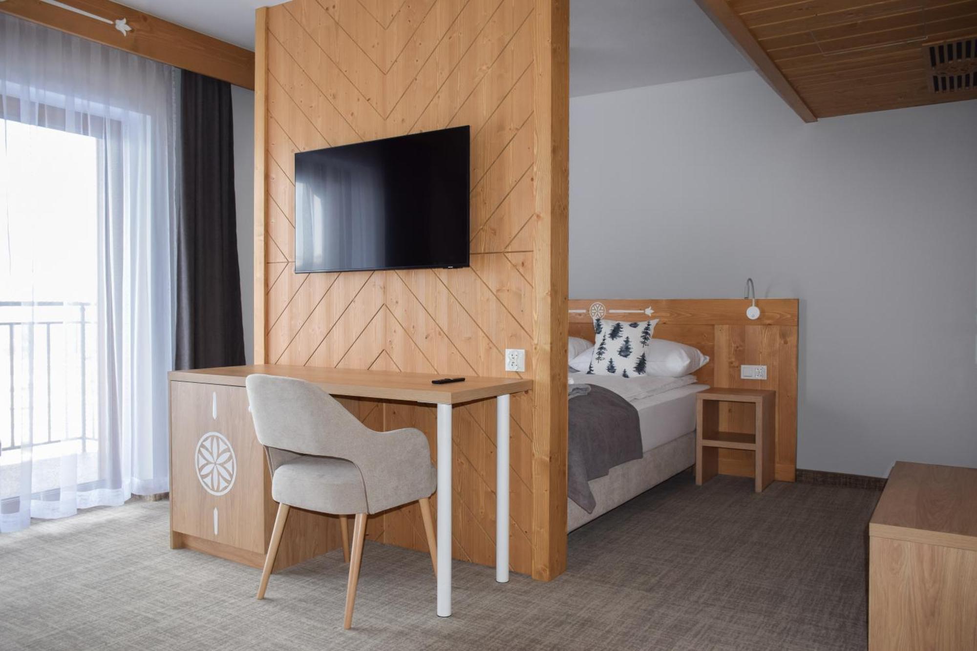 Resort Kaniowka Resort- Relaks W Gorach Z Basenem, Sauna I Jacuzzi