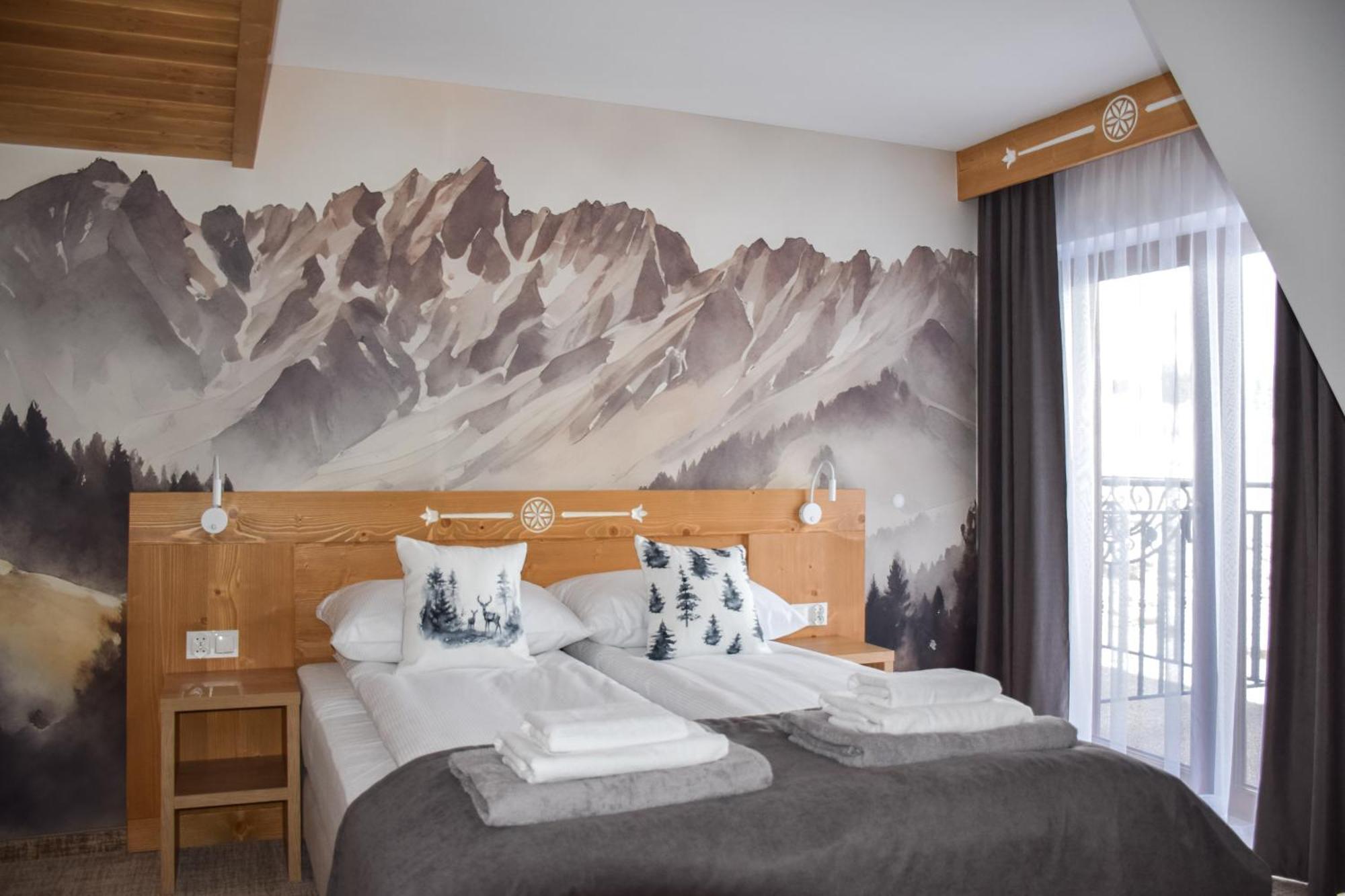 Kaniówka Resort *