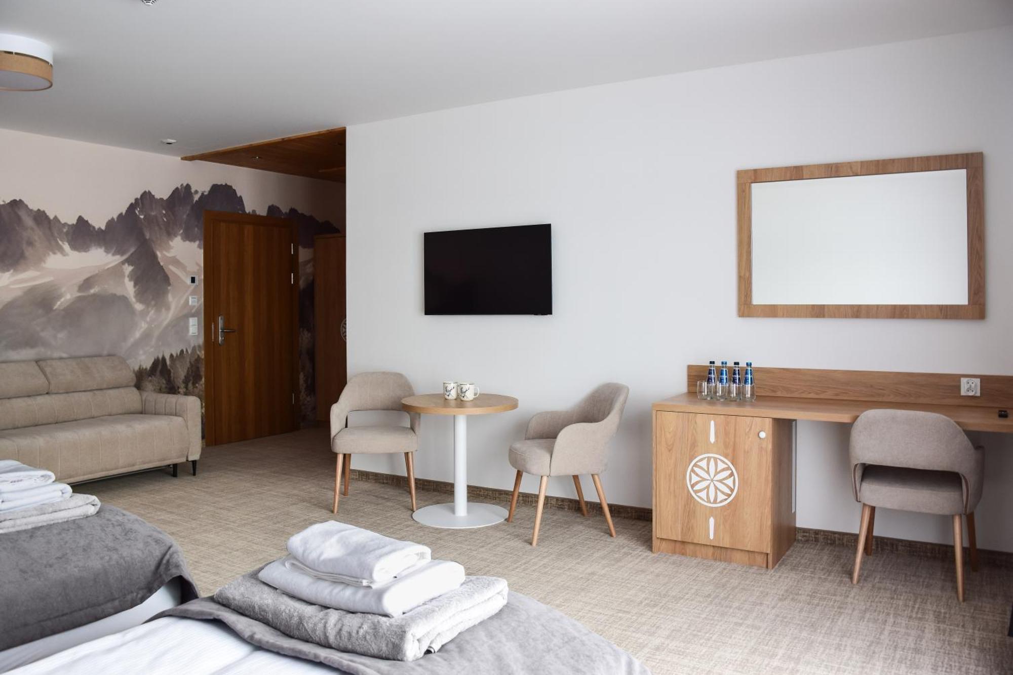 Kaniowka Resort- Relaks W Gorach Z Basenem, Sauna I Jacuzzi *